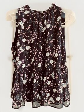LOFT Black Floral Peplum Blouse Ruffle Neck Shiffon Tank Top Size M Clip Dot
